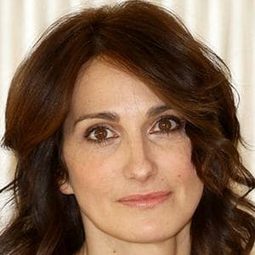 Lorenza Indovina - The Escort演員 飾演Lia Corsale