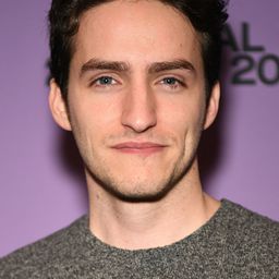 聖地亞哥·孟吉尼 - 戰慄公寓導演