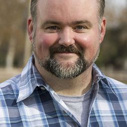 Raymond McAnally 飾演 SSA Patterson