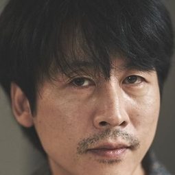 Lee Ji-yong - 假如你是我 2演員 飾演Yoon Kyung-shin