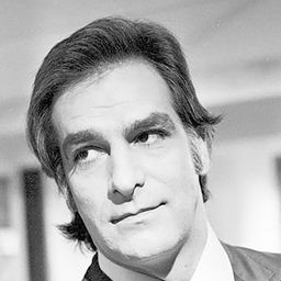 Herval Rossano 飾演 Doutor