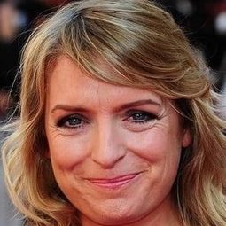 Claire Rushbrook - 一個人的朝聖演員 飾演Farmer’s Wife