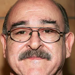 東尼·詹納洛 飾演 Miguel