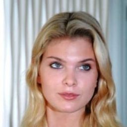 Alessandra Pozzi 飾演 Juliette