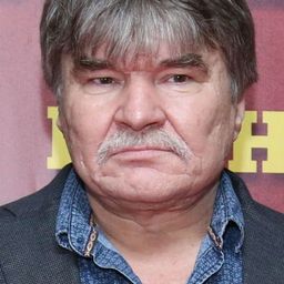 Aleksandr Baranov - 刺痛編劇