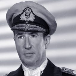 Reginald Tate 飾演 Inspector Eliot