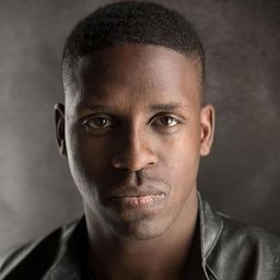 Laurent Plancel 飾演 Suicide