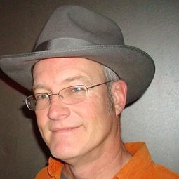 Steve Purcell 飾演 Amphibian King (voice)