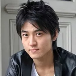 三元雅蕓 飾演 松本克巳