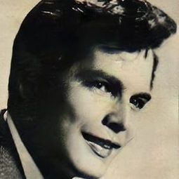 Ric Rodrigo - Manila, Open City演員 飾演Guerrilla Commander