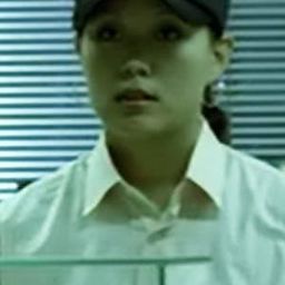 Solvej Christensen 飾演 Pige på tankstation