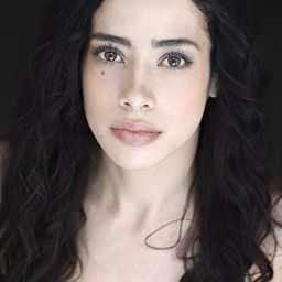 Fátima Molina - 鐵軌的盡頭演員 飾演Valeria (adulta)