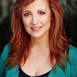 Janelle McMenamin - 終極攔截戰演員 飾演Fox News Anchor