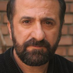 Mehran Rajabi 飾演 