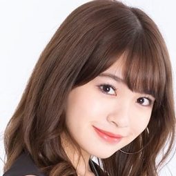 中川紅葉 飾演 Mone