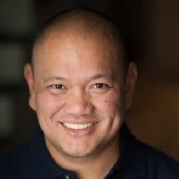 Jason Asuncion 飾演 Jesus Hernandez Jr.