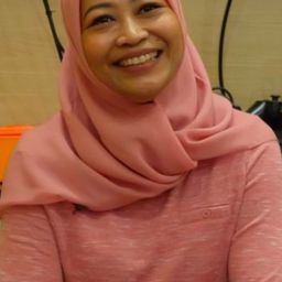 Brilliana Desy Dwinawati 飾演 