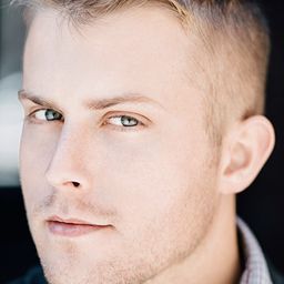 Cody Fleury 飾演 O'Malley