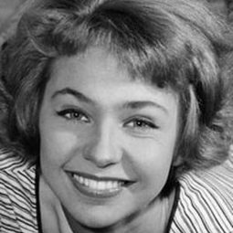 Anita Lindblom 飾演 Eva, Annika's Auntie