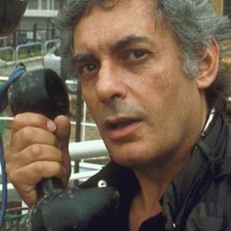 Alberto Grifi 飾演 Self (uncredited)