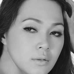 Đinh Y Nhung 飾演 Ba Lành