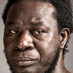 Bakary Sangaré 飾演 Ousbène l'Ivoirien