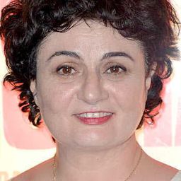 Béatrice de Staël 飾演 Ghislaine Prat