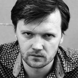 Aigars Apinis 飾演 Character Voice (voice)