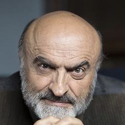 伊萬諾·馬里斯科提 - Johnny Stecchino演員 飾演Dr. Randazzo