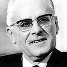 Earl L. Butz 飾演 Himself