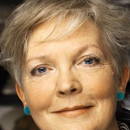 Bodil Lassen 飾演 Marianne