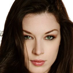 斯托雅 - Graphic Depictions演員 飾演