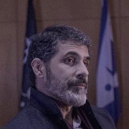 Jeff Seymour 飾演 Tony Rivera