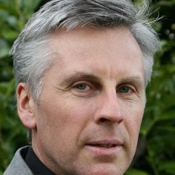 麥克·羅爾 - 聖誕老人亂亂愛導演