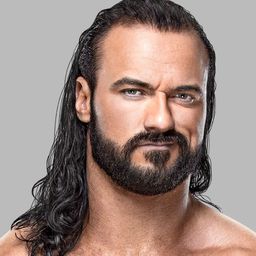 Andrew McLean Galloway IV 飾演 Drew Galloway
