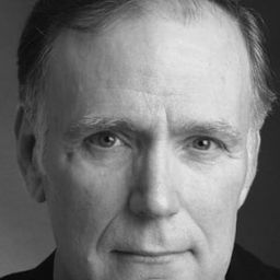 Vincent Marzello - 巫婆演員 飾演Luke's Father