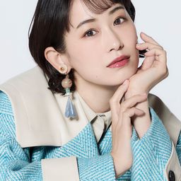 愛希れいか 飾演 