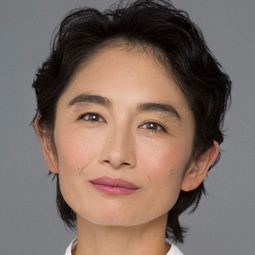 小島聖 飾演 Kuniko