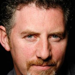 Frank Laverty 飾演 Young Paddy Clohessy