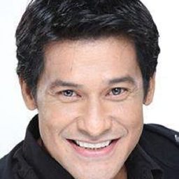 Julio Diaz 飾演 