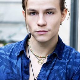 Alexis Corso 飾演 Jordan