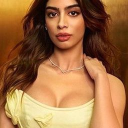 庫希·卡浦爾 飾演 Baani Sharma