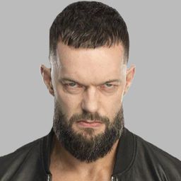 Fergal Devitt 飾演 