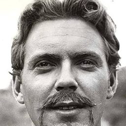 Gustavo De Nardo 飾演 Count Menliff