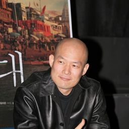 Yoon Dong-hwan 飾演 Night Club Manager