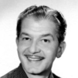 Alberto Catalá - Por mis pistolas演員 飾演Pianista