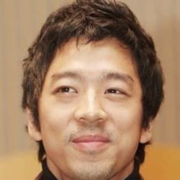 Choi Sung-ho 飾演 President Oh