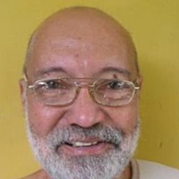 Cloyd Robinson 飾演 