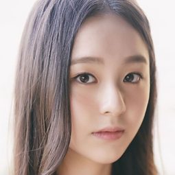 樸智厚 - 致命目擊演員 飾演Ye-seul