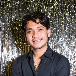 喬吉諾·阿布拉罕 飾演 Robert Mellema